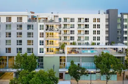 Singapore Overtakes Hong Kong In Terms Of Property Investment Prospects